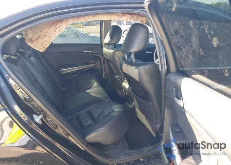 2010 Honda Accord 3.5 Ex-L z USA, uszkodzony, nr VIN 1HGCP3F85AA018627